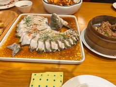 清蒸武昌鱼-莲餐厅·湖北菜·藕汤是头牌(愚园路店)