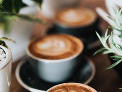 -Rabbit Cafe私房西餐甜点咖啡(栖霞路店)