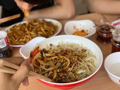 -一一刀削面(新贵都店)