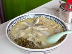 -明呈黄鱼面馆(斜土路店)