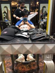 点击看大图 -八佰伴8008星级形象店