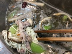 -憨铁匠老火锅(龙岗万科里店)