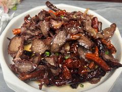 -蔼若春.传承三十年云南菜(金碧公园店)