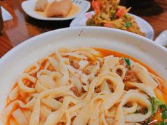大同传统猪肉面-晋宝章大同刀削面(月坛店)