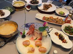 -香山湖渔家大院