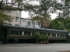 -火车头法国西餐厅