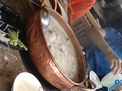 -三人行骨头王火锅(长寿店)