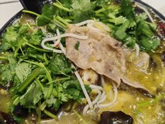 -肥汁米蘭香港米线(长宁来福士店)