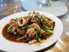 酱爆鱿鱼-黄大妈农家菜