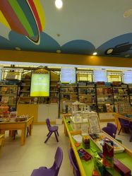 -菠萝树益智玩具体验馆(江南万达广场店)