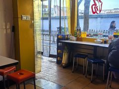 -烤鸭肉夹馍鸭汤店