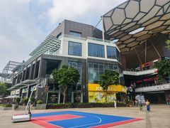 -观澜湖新城运动奥莱区