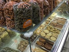 -红房子西点(汇联商厦天钥桥路店)