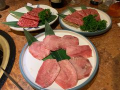 上等牛舌-炼火烤肉店