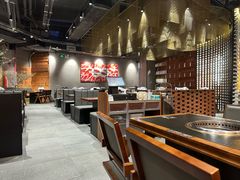 -何发发和牛烧肉·鳗鱼榴莲放题自助(乐峰广场店)