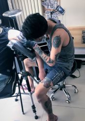 -SNOW TATTOO STUDIO