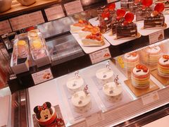 -巴黎贝甜(大宁国际商业广场店)