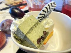 -川骄海鲜自助(王府井奥莱UP TOWN店原世界之花店)