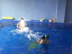 蓝海星亲子游泳俱乐部-蓝海星亲子游泳(南中环店)