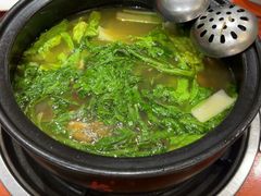 -菌之家·专业纯野生菌火锅·特色炒菌
