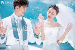 -蒙太奇婚纱摄影(万达店)