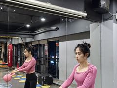 -帕瑞斯女子塑形健身(集美店)