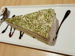 -必胜客(WOW中心城店)