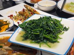 -鑫悦楼煎蟹·16年海鲜大排档