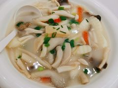 淮山浸什菇-轩记海鲜餐厅·四十五年老字号·经典粤菜(西区彩虹店)