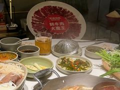 -左庭右院鲜牛肉火锅(金山万达店)