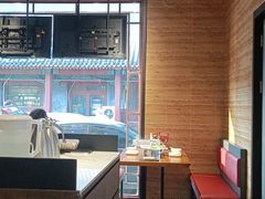 卡座-管氏翅吧(护国寺店)