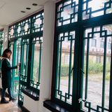 坐火车到杨村站or武清站，再打个车就到了