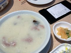 皮蛋瘦肉粥-点都德(华强南店)