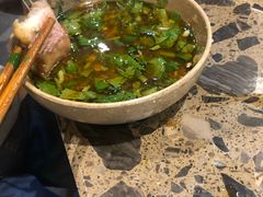 -肖肖酸萝卜鱼火锅(总店)