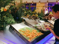 -享遇.锅姥姥牛排海鲜自助(小寨店)