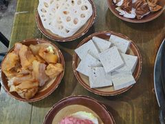 -黄潇洒老火锅(九眼桥宏济巷店)