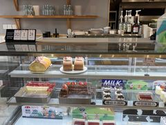 -焙丽拾光(麦凯乐直营店)