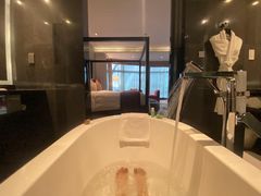 -深圳皇庭V酒店