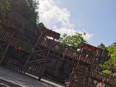 -梭布垭石林景区