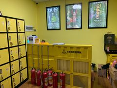 -不倒翁实景剧情密室逃脱(光明凤凰城站店)