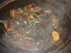 -山河屯铁锅炖(哈西站店)