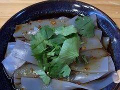 -勺子米线·云南传统小吃市集(四方街店)