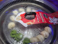 -山河屯铁锅炖(哈西站店)