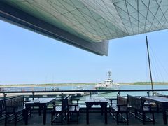 -抱抱地球咖啡馆(国家海洋博物馆店)