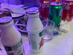 -海盗船. 龙虾烧烤. 酒馆