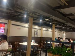 大堂-八合里牛肉火锅(深圳龙华硅谷店)