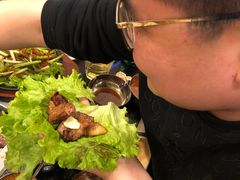 -臻牛烤肉