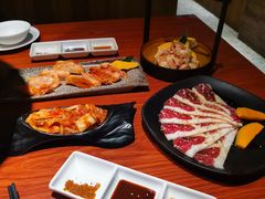 -山之屋炭火烧肉·生啤畅饮(大朗万科中央公园店)