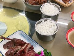 -老三样·旧食新味(绿地店)
