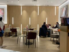 大堂-哈根达斯(国瑞店)